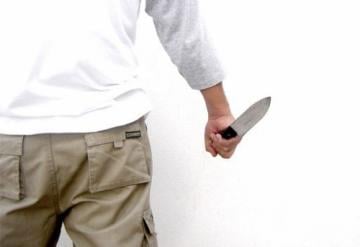 شخص يقدم على الانتحار بعد محاولته قتل زوجته بالبير الجديد