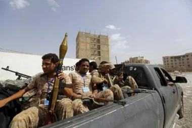 اليمن: غارة لقوات التحالف العربي على حفل زفاف تخلف 70 قتيلا على الأقل