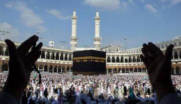 دعوات لمقاطعة الحج والعمرة بعد هذا القرار الخطير من السلطات السعودية