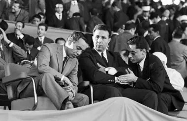 التاريخ لا ينسى..هدايا الحسن الثاني التي أربكت قادة الجزائر من بن بلة إلى بوتفليقة