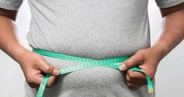 أهمية خسارة الوزن في سن الشباب