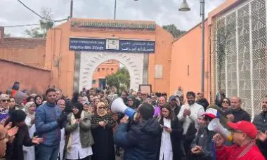 قطاع الصحة بجهة مراكش على "صفيح ساخن"..مسيرات احتجاجية ووقفات