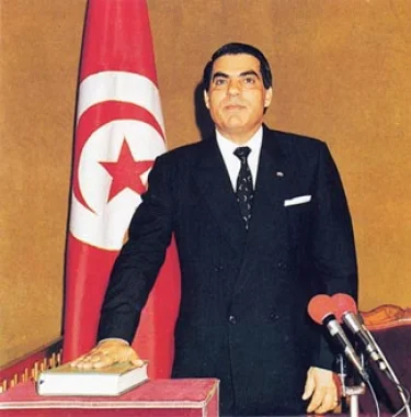 تونس تطلب من السعودية تسليم بن علي لمحاكمته