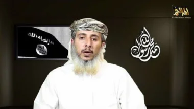 بالفيديو : القاعدة يعلن رسميا مسؤوليته عن الهجوم على "شارلي إبدو"