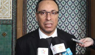 وزير الصناعة : نحن قلقون من النقاش الفرنسي حول إلغاء ترحيل خدمات الشركات الفرنسية في المغرب بسبب الأزمة