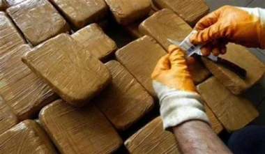 حجز 15 طنا من المخدرات كانت على متن سفينة قبالة ساحل قرطاجنة جنوب شرق إسبانيا