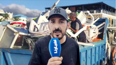 منع كراء المظلات يثير الجدل بمرتيل.. وشاب يؤكد: نحن مع التنظيم لكن دون إقصاء شباب المدينة