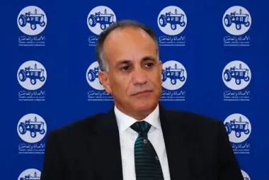 "استقطاب من أرشيف الحمامة".. مصدر من "الأحرار" يرد على جدل انتقال الوزير السابق "عبو" إلى حزب الجرار