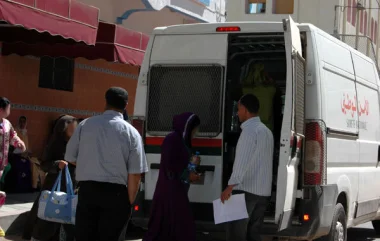 فضيحة : في عز رمضان، اعتقال طبيب و ممرضتين بعد "جلسة خمرية" ماجنة