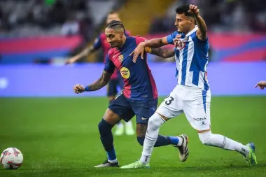 بعد تألقه مع إسبانيول برشلونة.. الدولي المغربي عمر الهلالي يثير اهتمام عدة أندية أوروبية