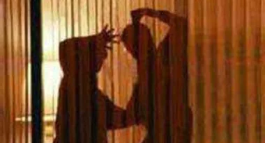 أكادير : شخص يوجه طعنة قاتلة لزوجته بسبب رفضها طلبه بتعدد الزوجات