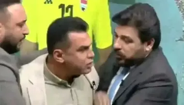 بالفيديو.. شجار على الهواء يوقف برنامجاً رياضياً في العراق لمدة 15 يوماً