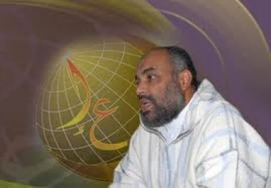 العدل والإحسان يصف العدالة والتنمية بالكومبارس