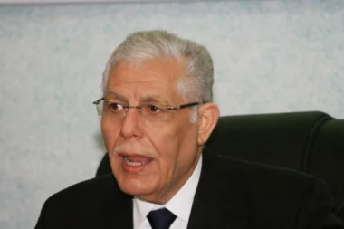 وزير التعليم العالي والبحث العلمي الجزائري يزور ضريح محمد الخامس