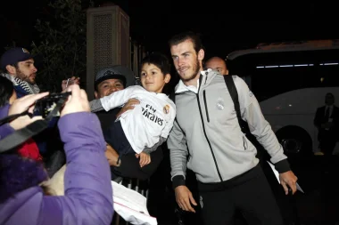 ريال مدريد يقطع 25 ساعة طيران للمشاركة في بطولة الكأس الدولية