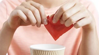 المحليات الاصطناعية تزيد الوزن بدلاً من إنقاصه