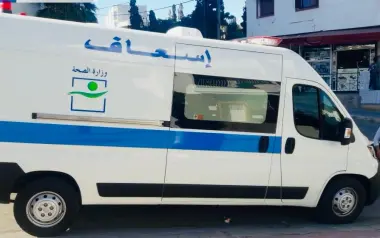 بعد انتشار الفيديو.. إجراءات تأديبية في حق سائق إسعاف طالب مريضة بمقابل مادي