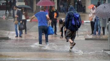 اللهم أغثنا.. زخات مطرية رعدية ودرجات حرارة تحت الصفر في عدة مناطق مغربية