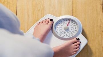 لهذا ينصح بعدم استخدام الميزان لمعرفة وزنك