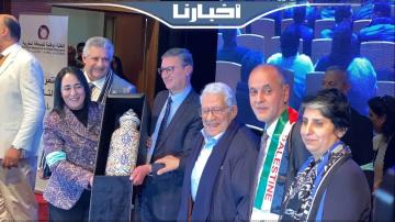 تكريم محمد اليازغي على هامش افتتاح المؤتمر الوطني التاسع للنقابة الوطنية للصحافة المغربية