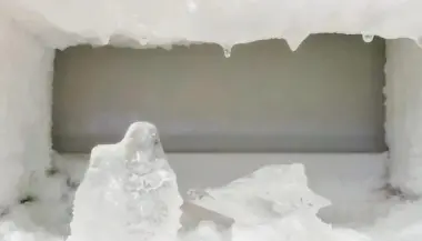 دخلا للعب ولم يخرجا.. لعبة "الغميضة" تنتهي بمأساة داخل فريزر