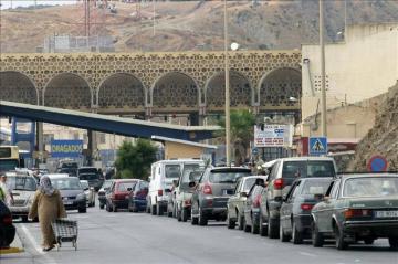السلطات المغربية ستمنع دخول السيارات التي ليست في ملكية السائق الى سبتة
