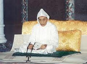 حكاية الفقيه الذي دعاه الملك الراحل الحسن الثاني "لطرد الجن" من قصره بأكادير