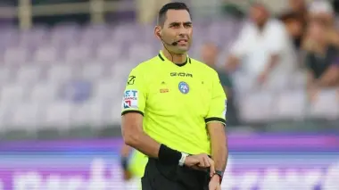 الحكم الإيطالي "كولمبو" يثير الجدل في وداع منتخب الأشبال أمام البرازيل
