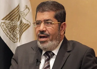 الرئاسة المؤقتة : مرسي في مكان آمن ولا اتهام ضده