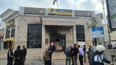 أكادير..الحكم ب10 سنوات سجناً على شاب بتهمة التخريب والاعتداء على القوات العمومية