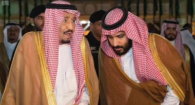 العلاقة بين الملك السعودي وولي عهده تصل إلى مستويات خطيرة وهذا ما قرره "سلمان بن عبد العزيز"