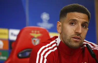 تاعرابت يستمر في الدوري الإماراتي عبر بوابة نادٍ جديد