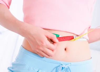 أغذية تخلصك من دهون البطن