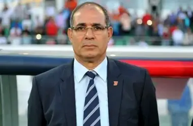 بادو الزاكي ضمن قائمة المرشحين الخمسة لقيادة منتخب مالي
