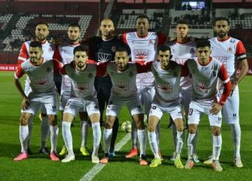 بالفيديو: الفتح الرباطي يتعادل مع الدفاع الجديدي في مباراة البطاقات الحمراء