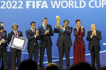 صنداي تلغراف: قطر "يجب ان تحرم من تنظيم كأس العالم لصلتها بالارهاب"