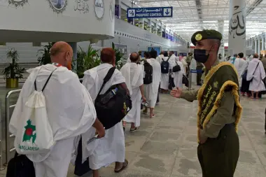 إخراج أزيد من 205 آلاف شخص من مكة لمحاولتهم الحج دون تصاريح