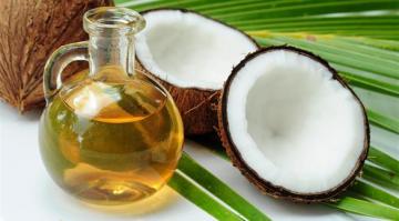 زيت جوز الهند صديق البشرة أم عدوها؟
