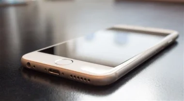 7 دلائل على قيام آبل بإبطاء هاتفك الآي فون