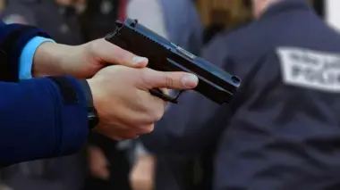 تدخل أمني حازم بمدينة تامسنا.. مفتش شرطة يضطر لإطلاق النار لتحييد مجرم خطير