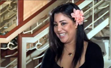 التونسية " يسرا محنوش " لم تستسغ الهزيمة أمام مراد البوريقي في برنامج " ذا فويس "