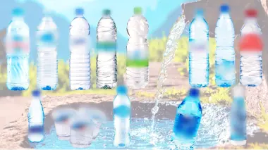 بين غموض الملصقات وغياب المعلومات.. هل يشرب المغاربة "مياه معدنية" فعلا أم مجرد "ماء مغلى"؟