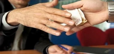 النطق بالحكم الإستئنافي في قضية الطبيب المرتشي بإنزكان