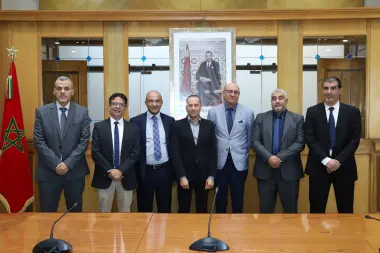 للحد من وتيرة الاحتجاجات بالقطاع، "الصحة" تدعو النقابات للتحاور