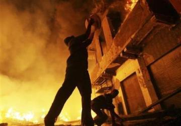 حريق يأتي على أطنان من الخشب بأحد المخازن بفاس دون أن يخلف ضحايا 