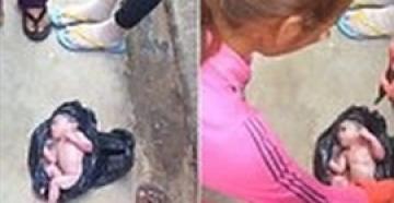 بالفيديو والصور.. العثور على طفل حديث الولادة فى كيس زبالة أسود