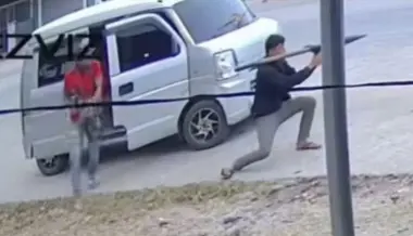 فيديو.. نجاة رئيس بلدية بالفلبين من محاولة اغتيال بقذيفة RPG وهلاك ثلاثة مهاجمين