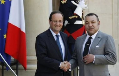  المغرب يلقي "الكرة في مرمى الفرنسيين" لحل الأزمة بين البلدين