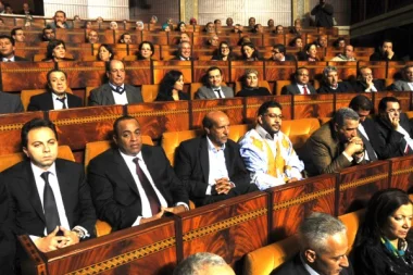 تعويضات البرلمانيين الجدد تفجر خلافا بين “غلاب” ورؤساء الفرق 