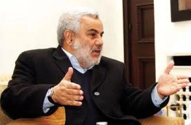 اتهامات لرئيس الحكومة بخرق الدستور بقراره تجميد 15 مليار درهم من الاستثمارات